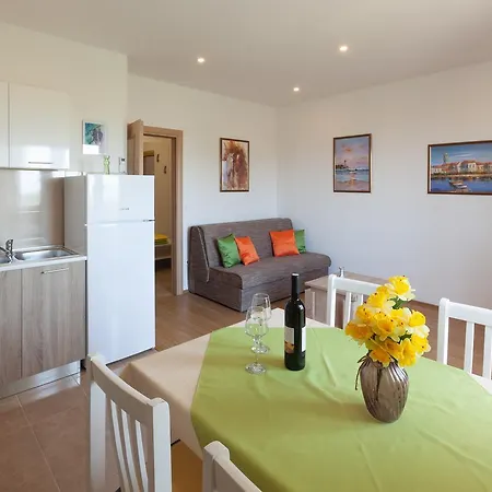 Apartment Iva Vranjes Makarska